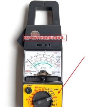 钳形电流表怎么测380v电流