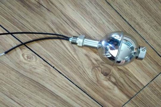 浮球开关三根线怎么区别