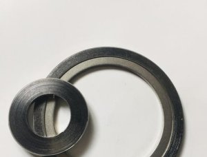 金属缠绕垫片的正确安装方法