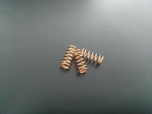 弹簧压缩难题的解决