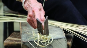 刮削工艺中工件较高点显示的方法