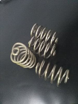 压缩弹簧有什么特点