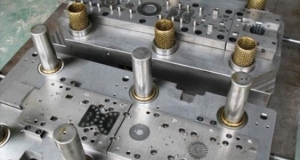 铸件模具预留底孔精度差的解决方法