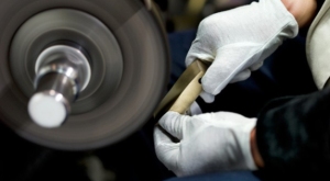 模具抛光 抛光过度的原因和解决方法