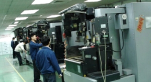 工业机器人与加工设备的柔性化组合