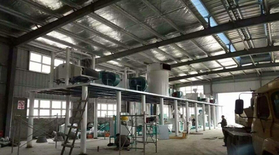 塑料模具结构 注塑模具的组成.jpg