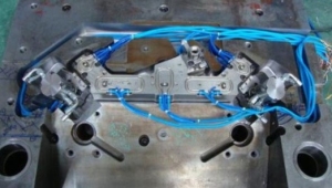 热流道模具和冷流道模具区别【免费下载】